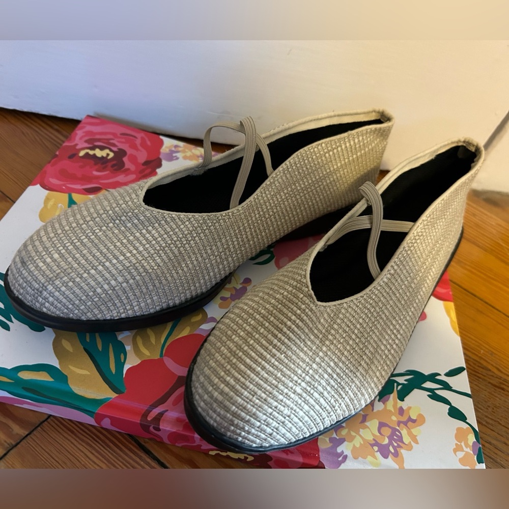 Apropos Sport Skimmer Sz 9 1/2 Like New!!